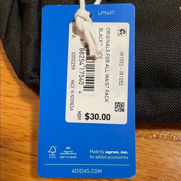 Adidas Originals Black Belt Waist Pack Bag with White Logo Fanny Pack Unisex - Picture 7 of 9